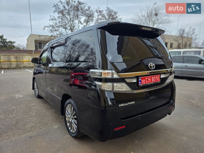 Минивэн Toyota Vellfire 2013 в Одессе