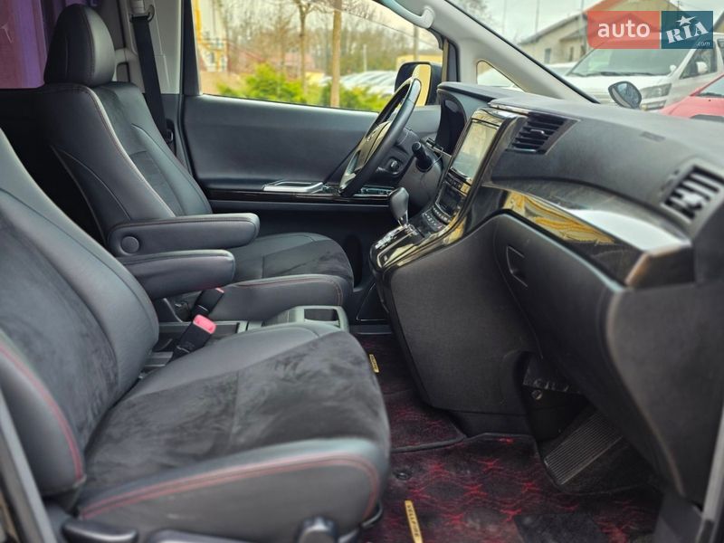 Минивэн Toyota Vellfire 2013 в Одессе