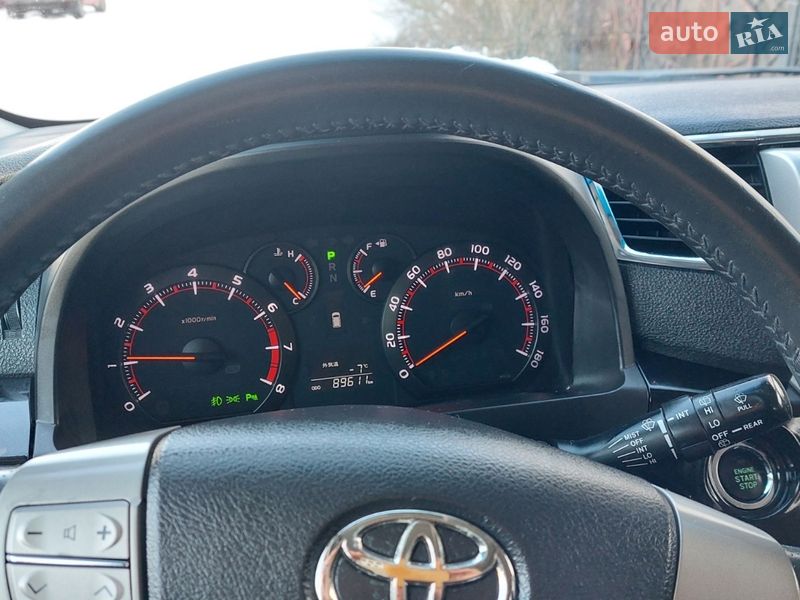 Минивэн Toyota Vellfire 2012 в Киеве фото 37 Минивэн Toyota Vellfire 2012 в Киеве