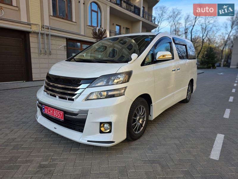Минивэн Toyota Vellfire 2013 в Одессе