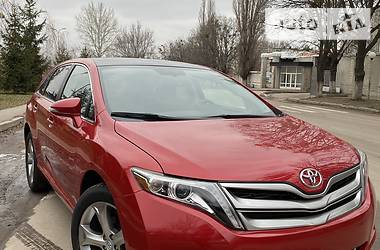 Позашляховик / Кросовер Toyota Venza 2014 в Харкові