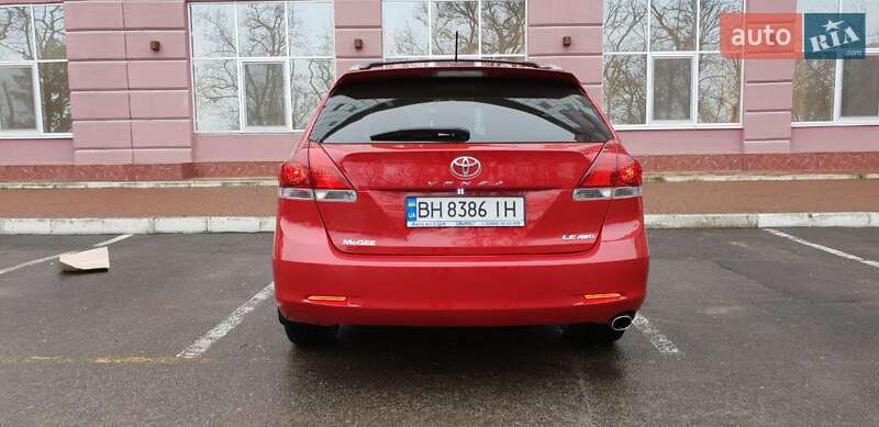 Позашляховик / Кросовер Toyota Venza 2013 в Одесі