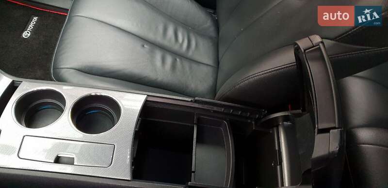 Позашляховик / Кросовер Toyota Venza 2013 в Одесі