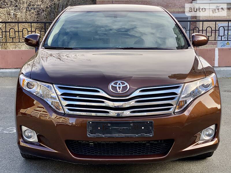 Універсал Toyota Venza 2010 в Києві