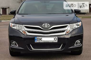 Позашляховик / Кросовер Toyota Venza 2012 в 
