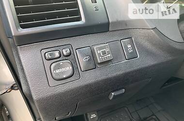 Позашляховик / Кросовер Toyota Venza 2014 в 