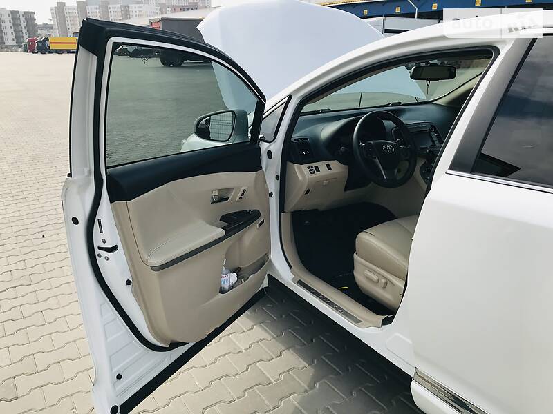 Внедорожник / Кроссовер Toyota Venza 2014 в Одессе