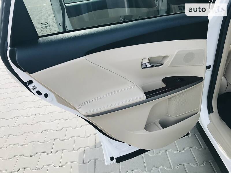 Внедорожник / Кроссовер Toyota Venza 2014 в Одессе