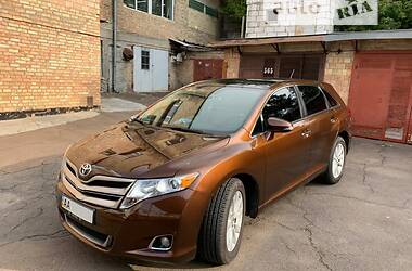 Позашляховик / Кросовер Toyota Venza 2012 в Києві