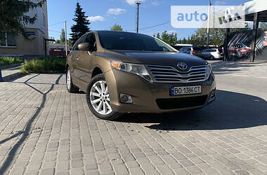 Универсал Toyota Venza 2011 в Тернополе