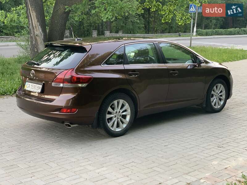 Внедорожник / Кроссовер Toyota Venza 2013 в Киеве фото 6 Внедорожник / Кроссовер Toyota Venza 2013 в Киеве