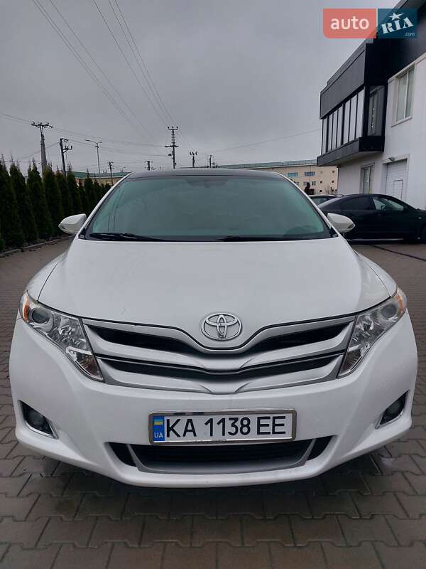 Внедорожник / Кроссовер Toyota Venza 2013 в Киеве