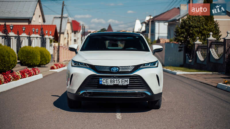 Позашляховик / Кросовер Toyota Venza 2021 в Чернівцях