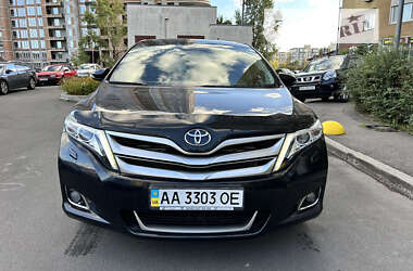 Позашляховик / Кросовер Toyota Venza 2013 в Києві