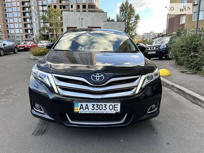 Внедорожник / Кроссовер Toyota Venza 2013 в Киеве