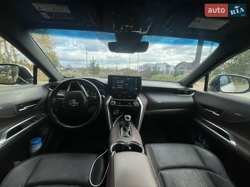 Внедорожник / Кроссовер Toyota Venza 2021 в Львове