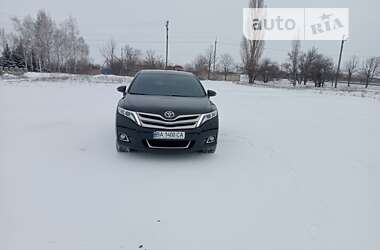 Позашляховик / Кросовер Toyota Venza 2014 в Новоукраїнці