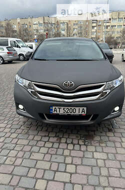 Позашляховик / Кросовер Toyota Venza 2013 в Тернополі