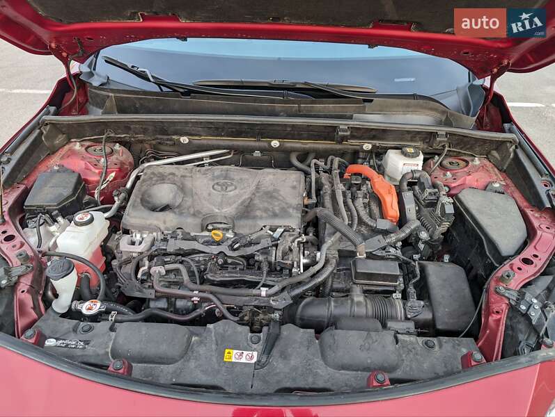 Внедорожник / Кроссовер Toyota Venza 2021 в Киеве