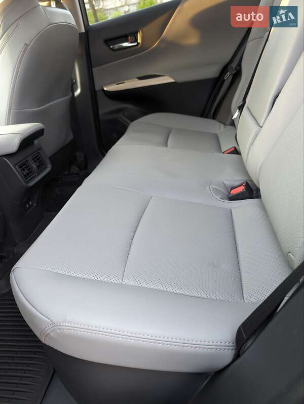 Внедорожник / Кроссовер Toyota Venza 2021 в Киеве