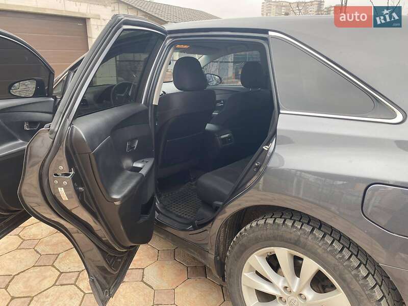 Внедорожник / Кроссовер Toyota Venza 2015 в Борисполе