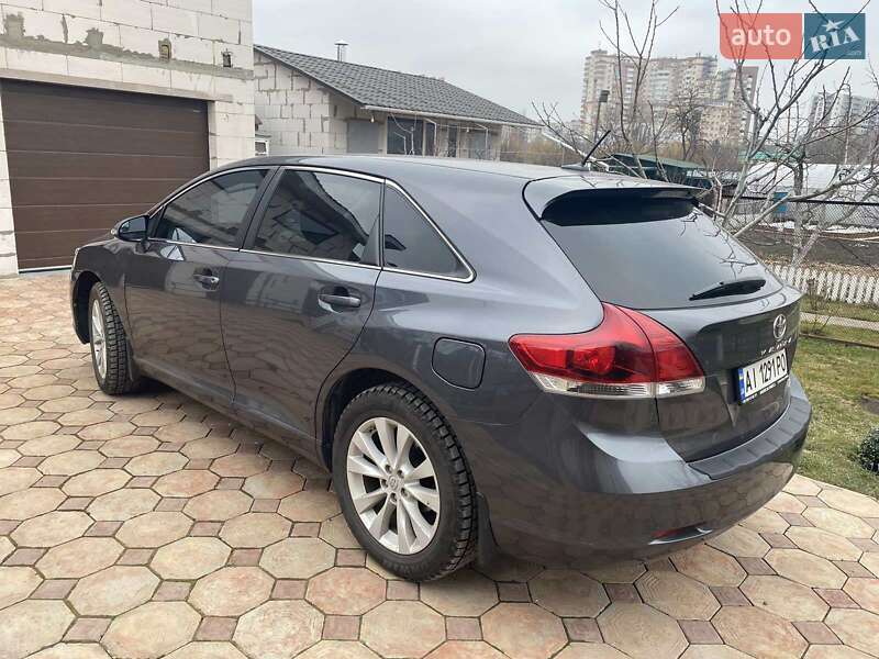 Внедорожник / Кроссовер Toyota Venza 2015 в Борисполе