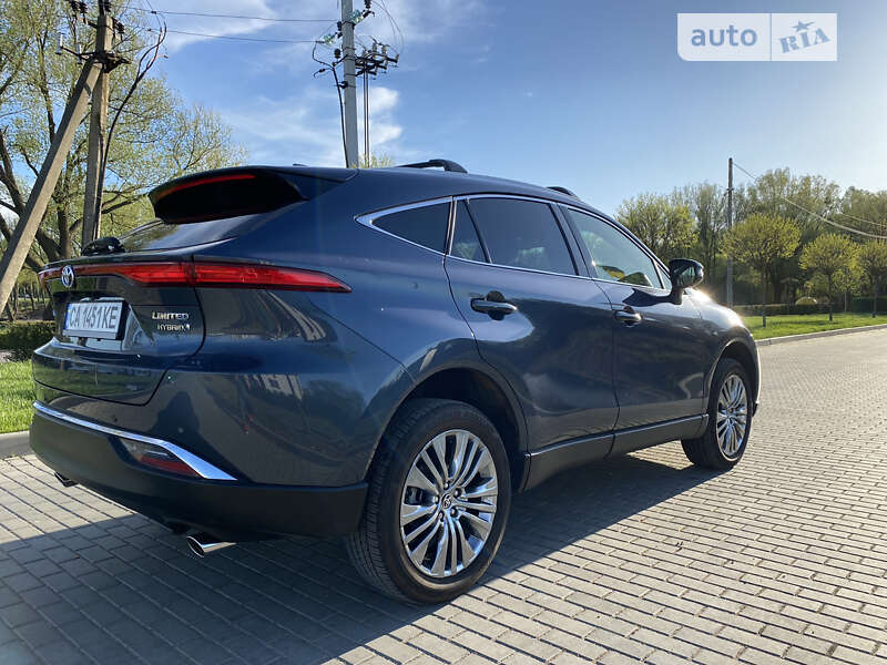 Позашляховик / Кросовер Toyota Venza 2021 в Умані