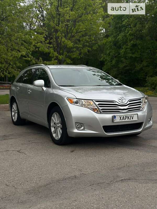 Внедорожник / Кроссовер Toyota Venza 2011 в Харькове