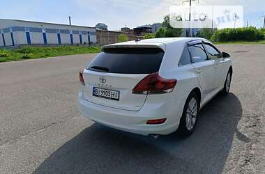 Внедорожник / Кроссовер Toyota Venza 2013 в Полтаве