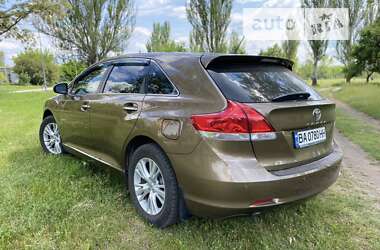 Внедорожник / Кроссовер Toyota Venza 2011 в Александрие