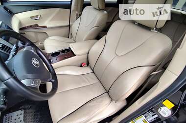 Позашляховик / Кросовер Toyota Venza 2010 в Харкові