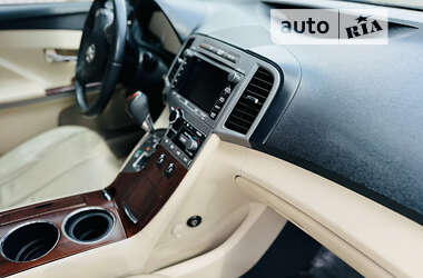 Внедорожник / Кроссовер Toyota Venza 2010 в 