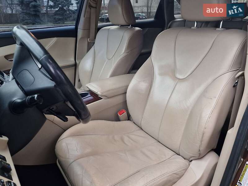 Позашляховик / Кросовер Toyota Venza 2011 в Миколаєві