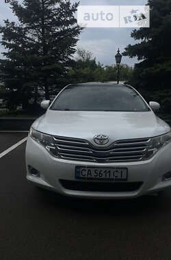 Позашляховик / Кросовер Toyota Venza 2012 в Києві