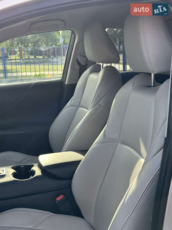 Позашляховик / Кросовер Toyota Venza 2021 в Шептицькому