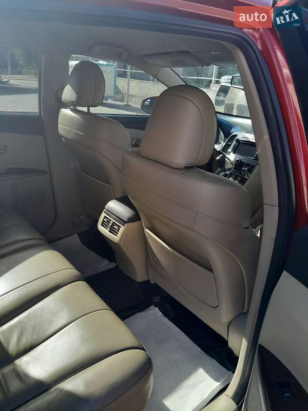 Позашляховик / Кросовер Toyota Venza 2013 в Кропивницькому