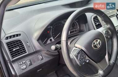 Внедорожник / Кроссовер Toyota Venza 2014 в Харькове