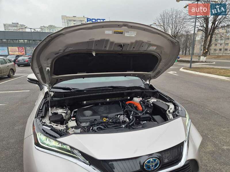 Позашляховик / Кросовер Toyota Venza 2020 в Харкові