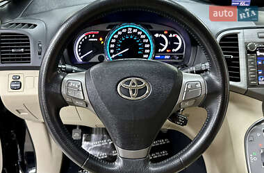 Внедорожник / Кроссовер Toyota Venza 2011 в Киеве