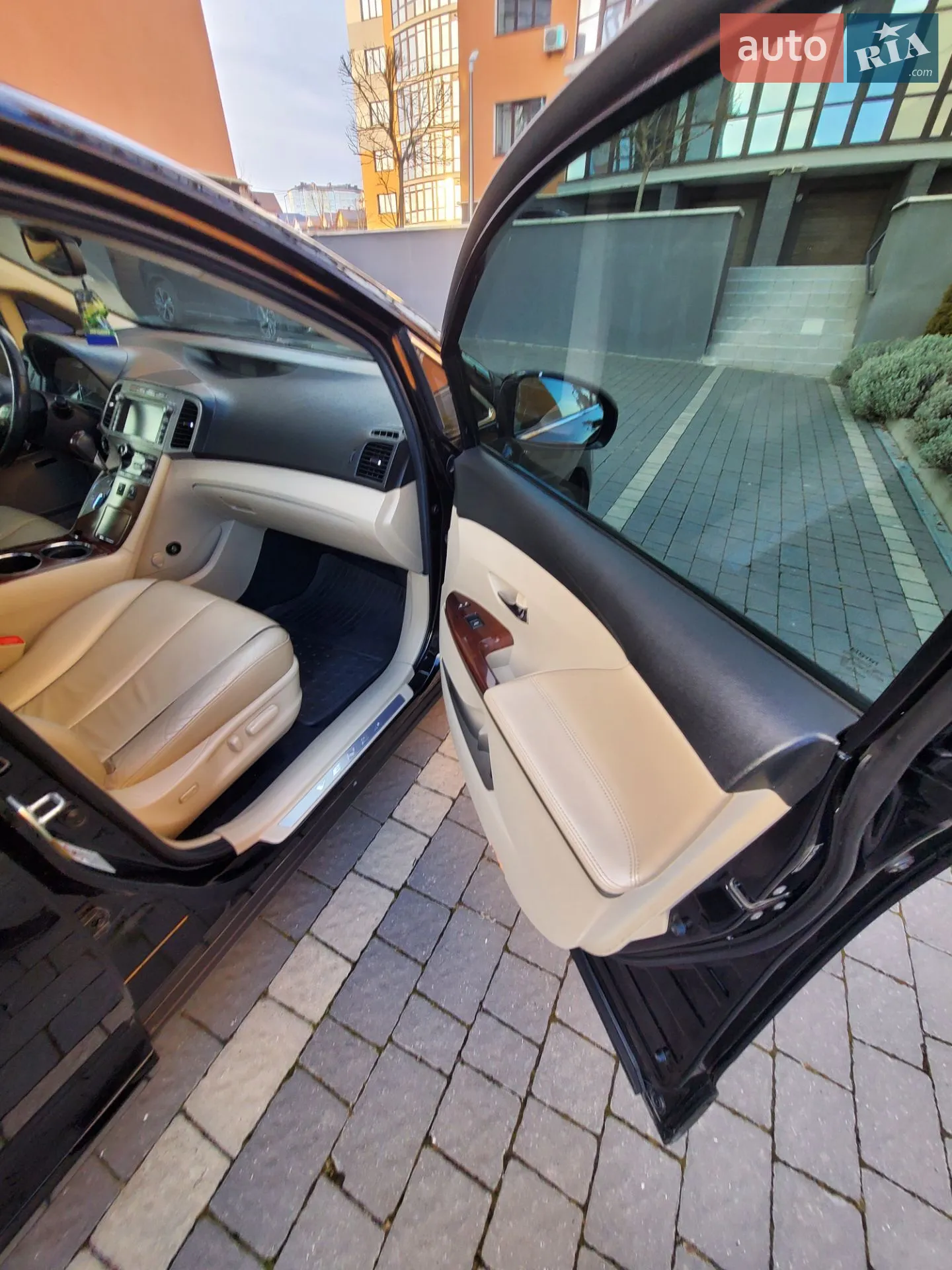 2011 Toyota Venza - мініатюра 27