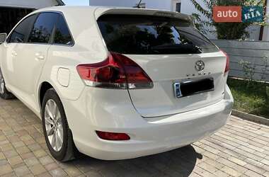 Внедорожник / Кроссовер Toyota Venza 2013 в Дунаевцах