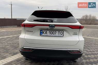 Внедорожник / Кроссовер Toyota Venza 2021 в Киеве