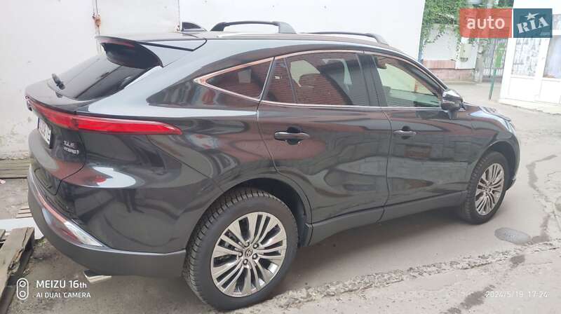 Позашляховик / Кросовер Toyota Venza 2022 в Львові