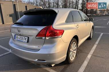 Внедорожник / Кроссовер Toyota Venza 2010 в 