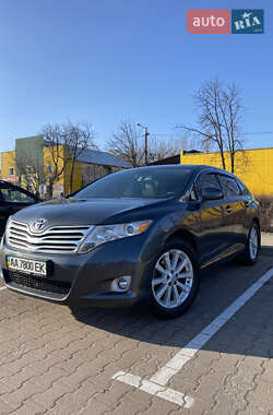 Позашляховик / Кросовер Toyota Venza 2012 в Житомирі