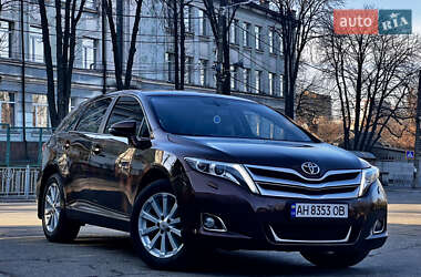 Внедорожник / Кроссовер Toyota Venza 2014 в Киеве