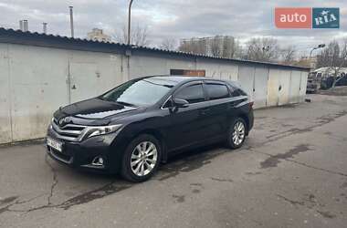 Позашляховик / Кросовер Toyota Venza 2013 в Києві