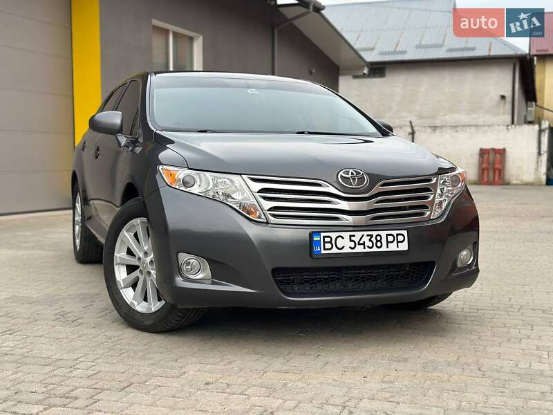 Позашляховик / Кросовер Toyota Venza 2011 в Самборі