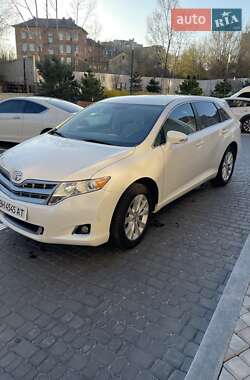 Позашляховик / Кросовер Toyota Venza 2013 в 