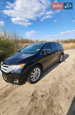 Позашляховик / Кросовер Toyota Venza 2013 в 